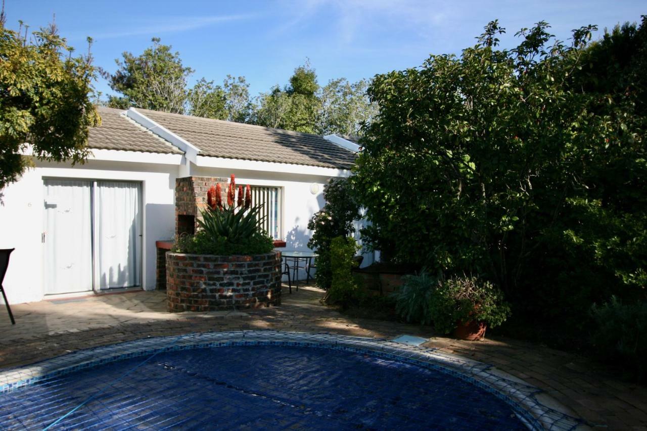 Clouds Guest House Durbanville Esterno foto