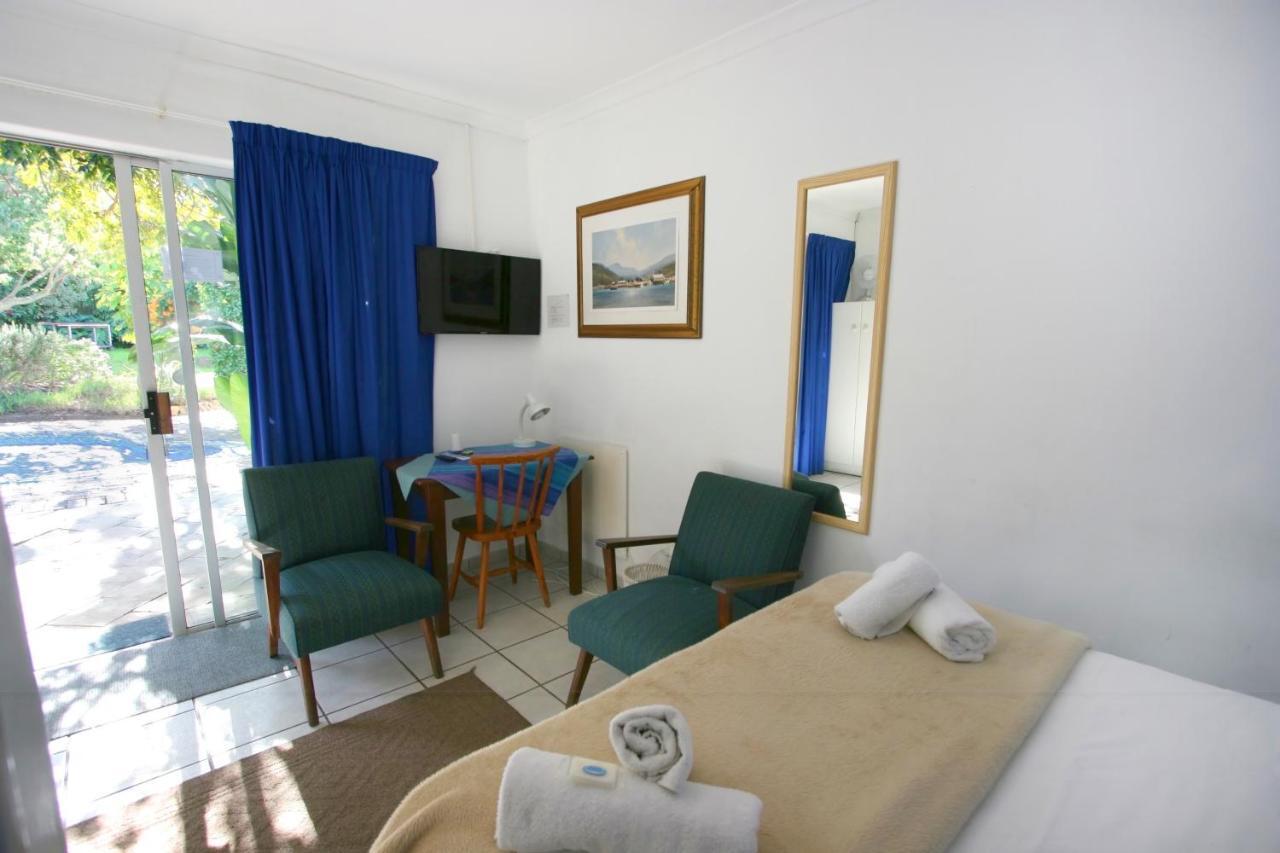 Clouds Guest House Durbanville Esterno foto